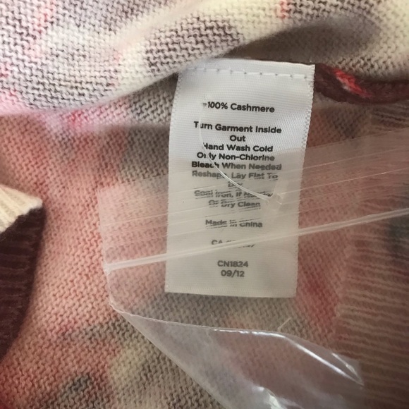 NWOT Talbots Petite Small Ivory Multi Floral Cashmere Cardigan Sweater - Picture 10 of 10